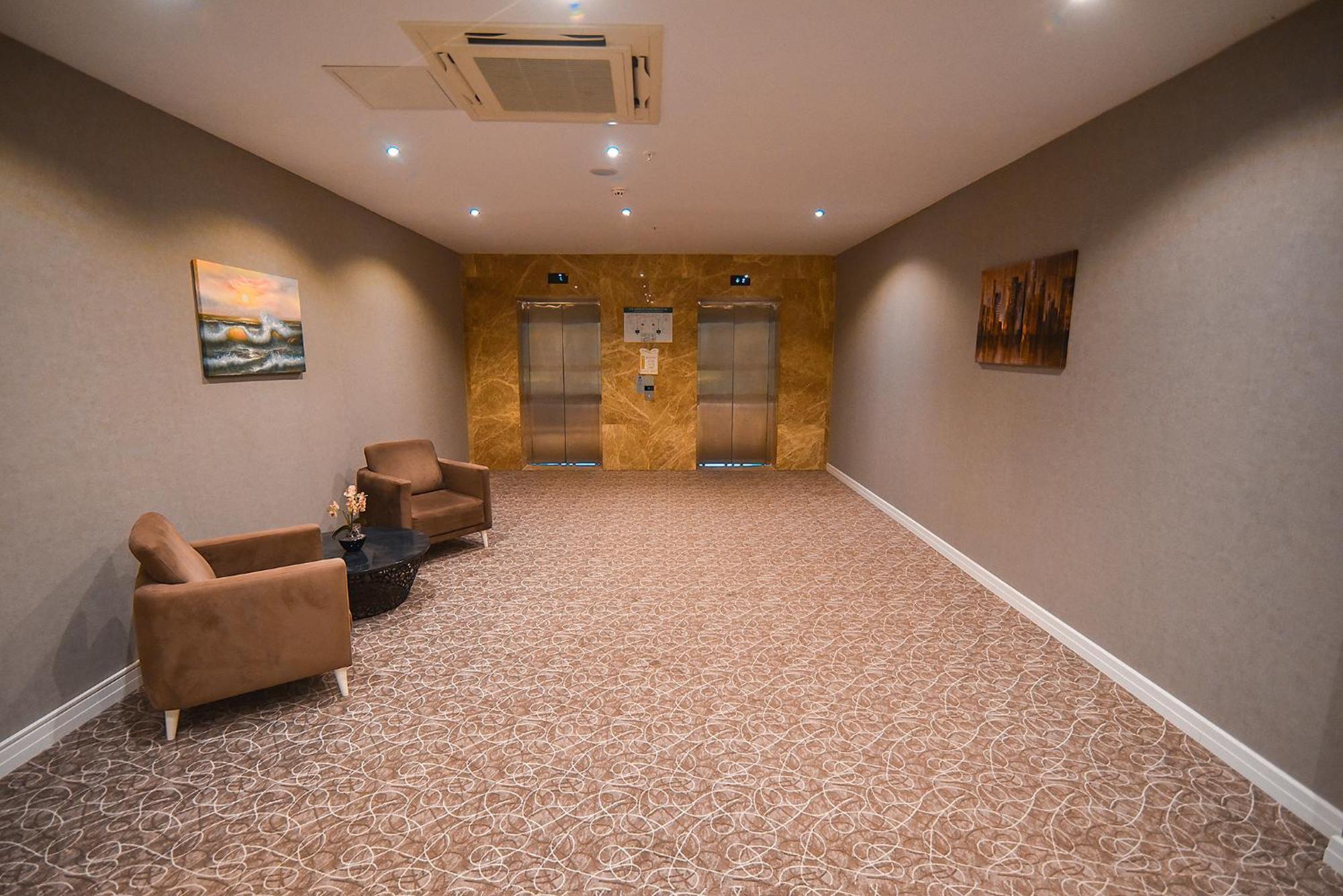 Royal Comfort Hotel Arakli Luaran gambar