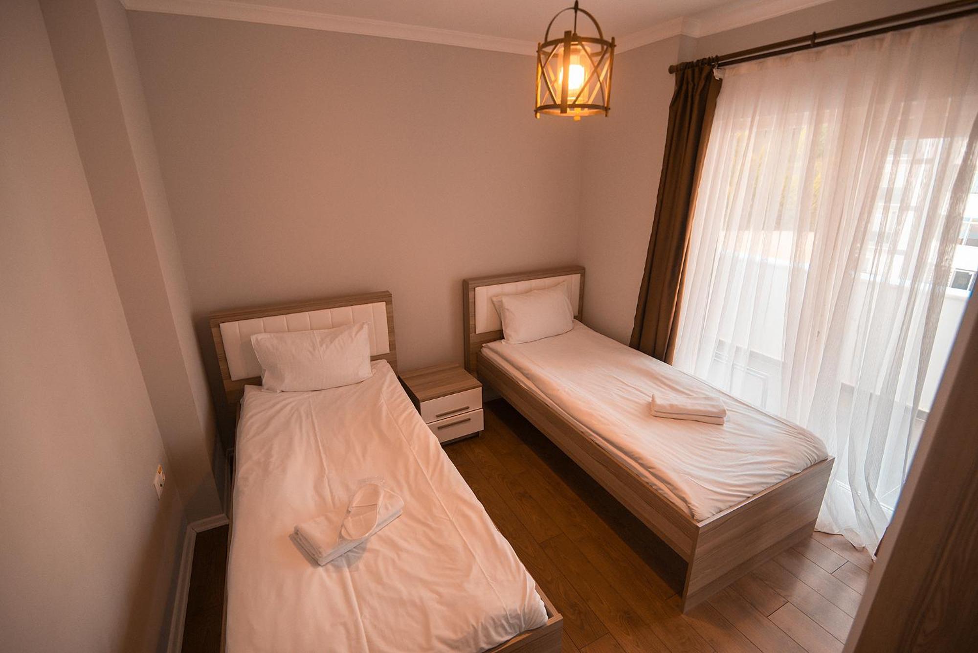 Royal Comfort Hotel Arakli Luaran gambar